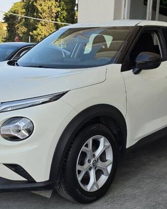 Nissan Juke 1.0 dig-t Acenta 114cv