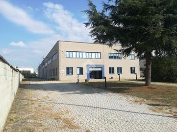 CAPANNONE A CERRO MAGGIORE