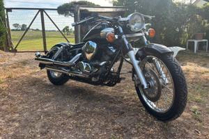 YAMAHA DRAGSTAR 250