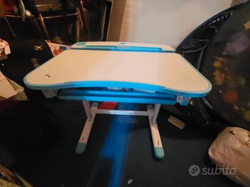 TAVOLO SCUOLA CON CASSETTO E ALTEZZA REGOLABILE
