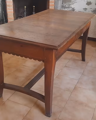 Tavolo in castagno misure 160x82x82