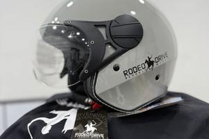 Casco Rodeo Drive