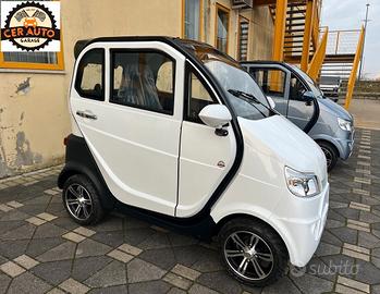 DELTA2 scooter cabinato per anziani/disabili minic