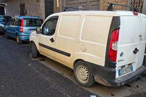 furgone doblo'