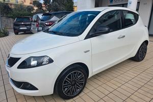 Lancia Ypsilon 1.0 FireFly 5 porte S&S Hybrid Gold