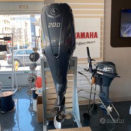 MOTORE FUORIBORDO Yamaha f200xcb ULTIMA SERIE