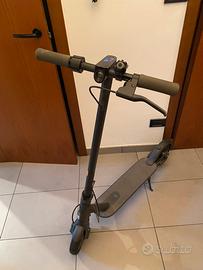 Monopattino elettrico Xiaomi Mi
