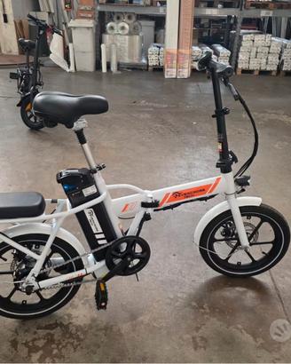 Bici elettrica pieghevole
