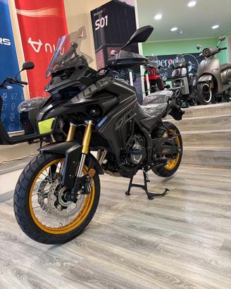 VOGE Valico 525 DSX Black Knight 2025