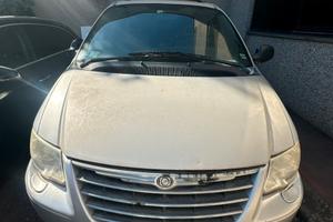 Chrysler Grand Voyager 2.8 CRD