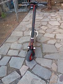 monopattino Cecotec 