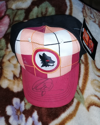 Cappello AS ROMA autografato Totti 10 nuovo calcio