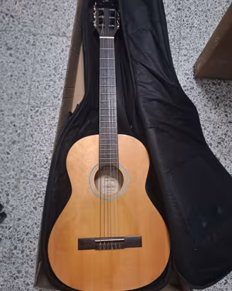chitarra ortega 3/4