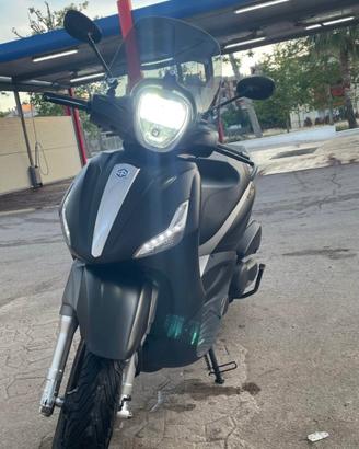 Beverly 350 abs in perfette condizioni