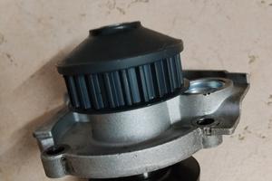Pompa acqua fiat 600
