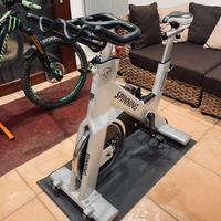 Spin bike