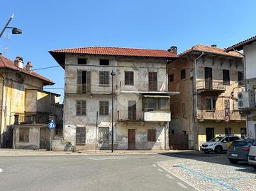 CASA SEMINDIPENDENTE A COSSATO