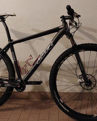 MTB  ARTIGIANALE LEGGERISSIMA