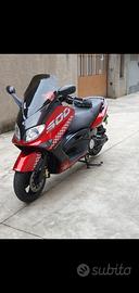 TMax 500 i