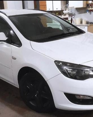 Opel Astra J 1.4 Turbo GPL 2015
