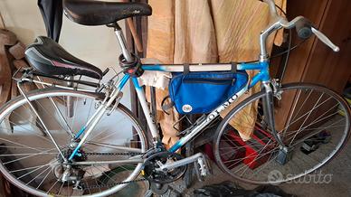 bici olmo molto vecchie 