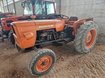 TRATTORE AGRICOLO USATO FIAT 415 2RM