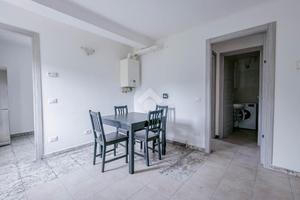 2 LOCALI A MONTE SAN PIETRO