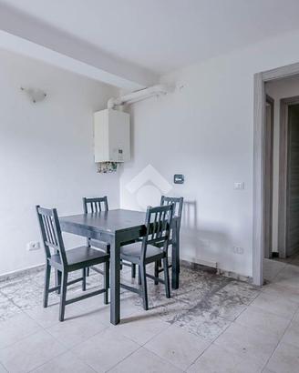 2 LOCALI A MONTE SAN PIETRO