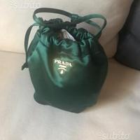 PRADA ORIGINALE Borsa pochette in seta.Nuova
