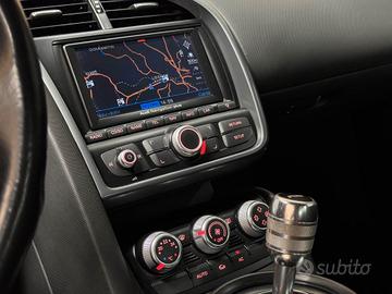 R8 V8 TSI 420CV R-TRONIC GARANZIA 