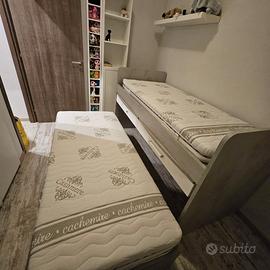 Doppio letto cameretta.