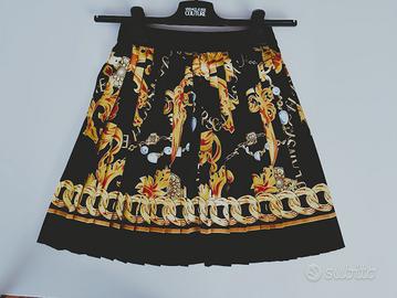 Gonna  Versace