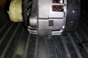 Alternatore RENAULT MEGANE 1900cc diesel del 2000