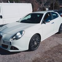 Alfa Romeo Giulietta 1.6 JTDm-2 105 CV Exclusive