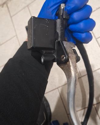 pompa freno anteriore sh 300