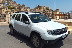 Dacia Duster 1.6 110CV 4x2 GPL Lauréate