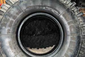 Pneumatici Michelin xzl 11.00 R16