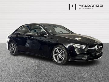 MERCEDES-BENZ A 180 d Premium auto
