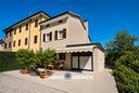 schiera-di-testa-ristrutturata-sul-montello
