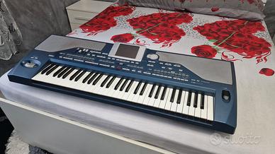 KORG PA 800