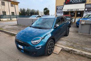 Fiat 600 Hybrid 100 CV DCT MHEV La Prima