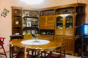 Spazioso appartamento con magazzino adiacente