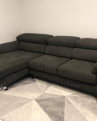 Divano completamente sfoderabile marca Biel