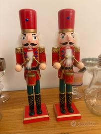 coppia di SCHIACCIANOCI  tamburini H 35  cm