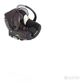 ovetto Bebe Confort modello Creatis Fix + base