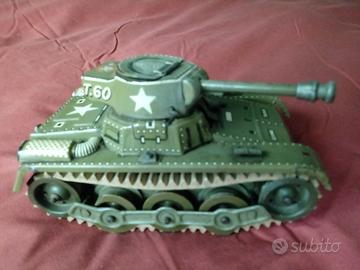 CARRO ARMATO VINTAGE Gama Tank