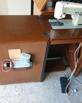macchina da cucire elettrica vintage