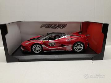 Modello auto ferrari fxxk rossa burago