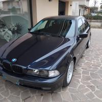 Auto BMW 530 D