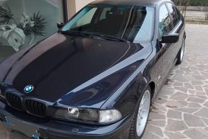 Auto BMW 530 D